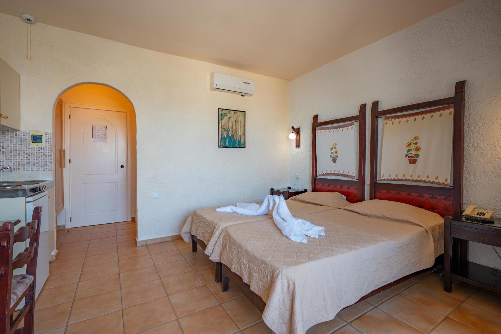 Lefkoniko Beach & Icarus Suite Apts Rethymno Exteriér fotografie