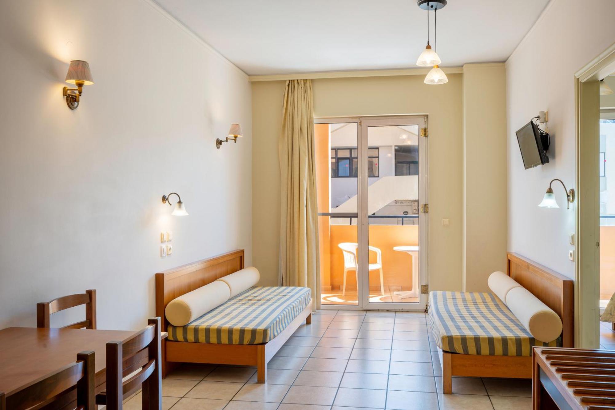 Lefkoniko Beach & Icarus Suite Apts Rethymno Exteriér fotografie
