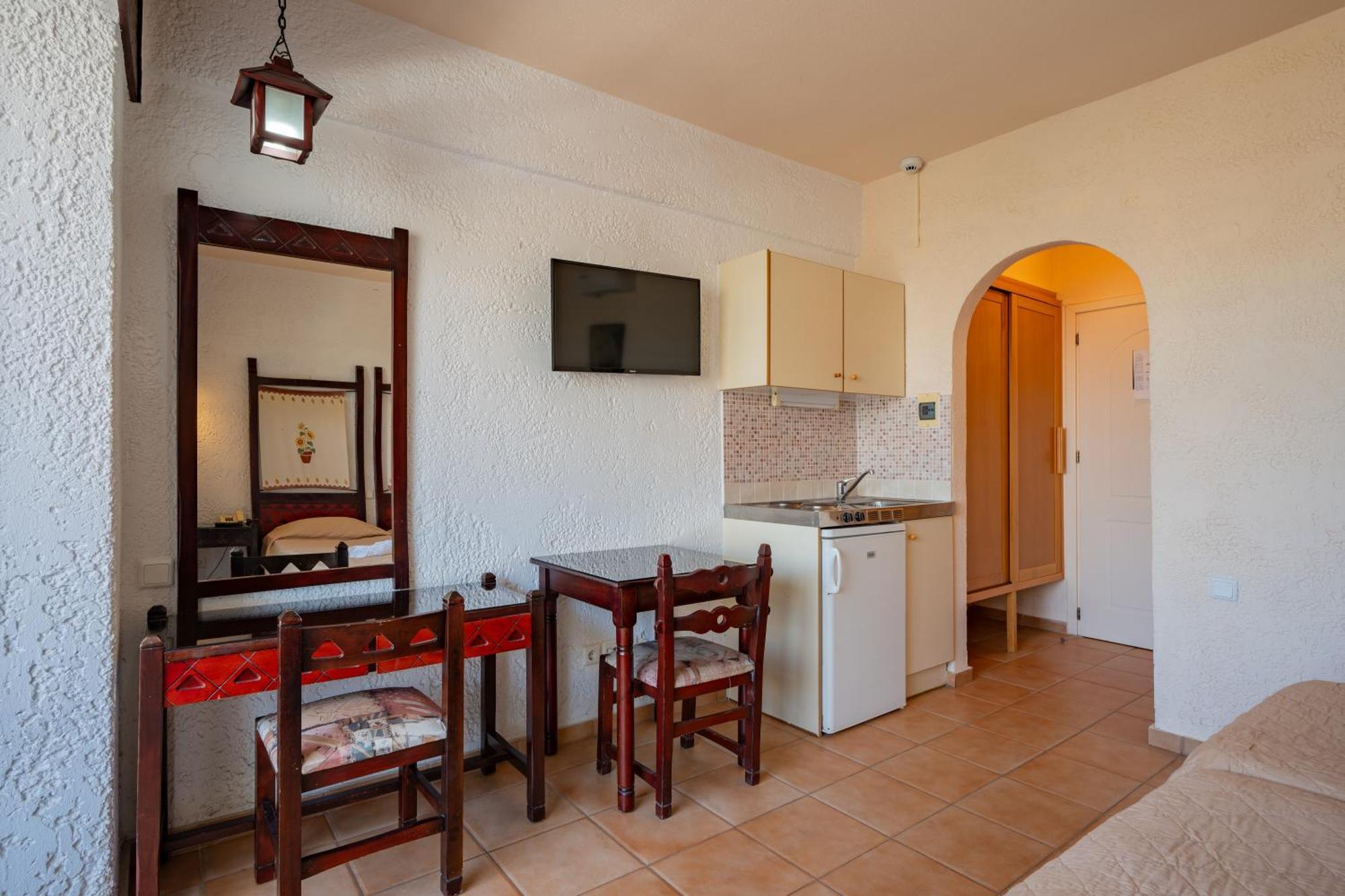 Lefkoniko Beach & Icarus Suite Apts Rethymno Exteriér fotografie